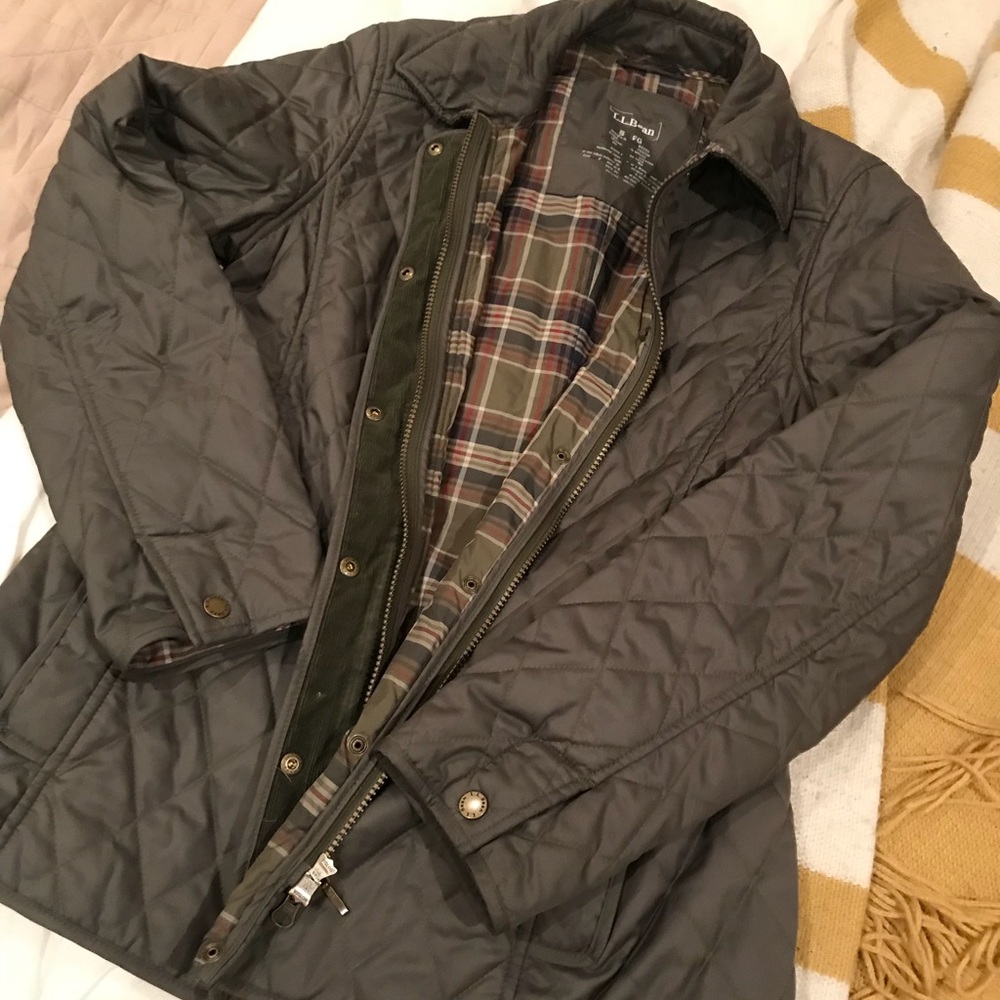 L.L Bean Quilted Jacket Size Small